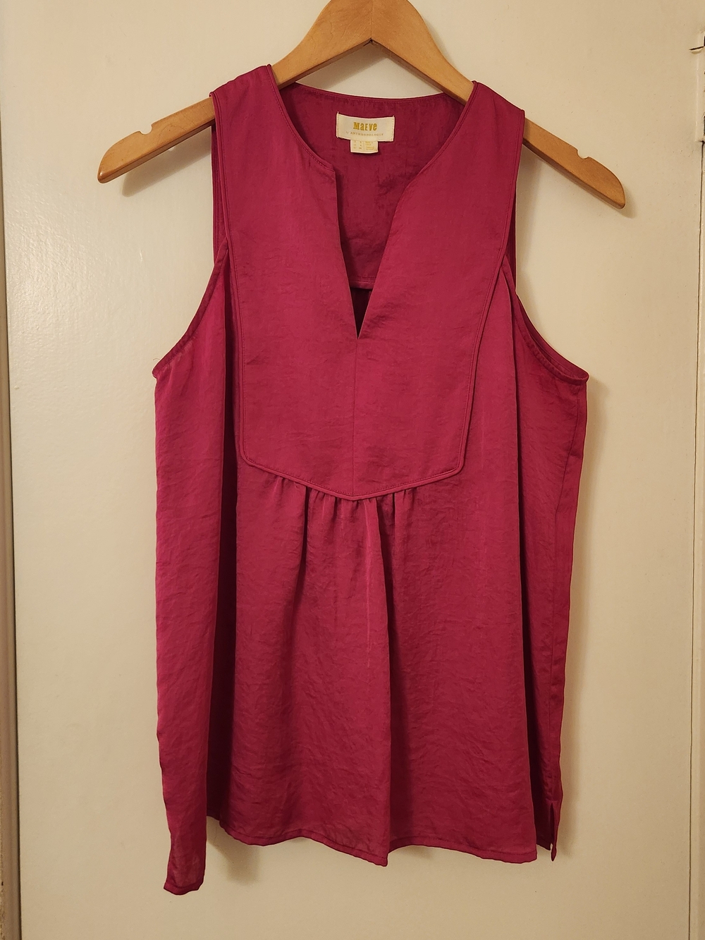 Sleeveless V-Neck Top in Raspberry